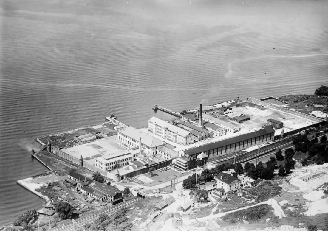 Sing Sing Correctional Facility, Ossining — aerial photograph, 1920